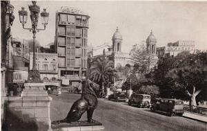 ORAN DEVANT LA MAIRIE